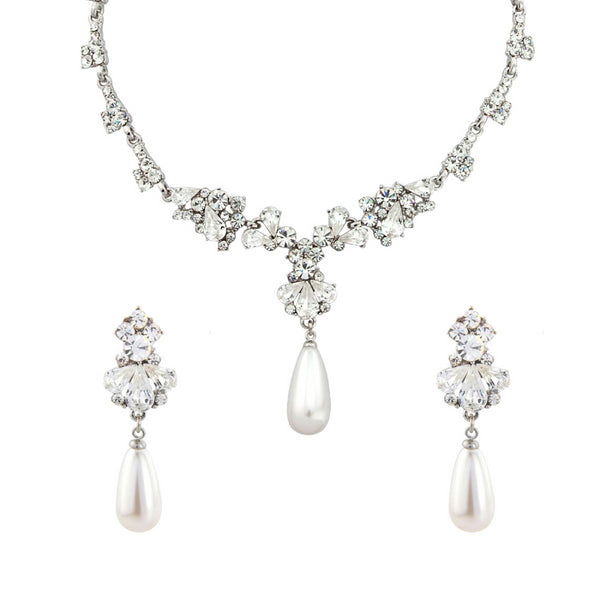 Clip on pearl earrings on sale and necklace set